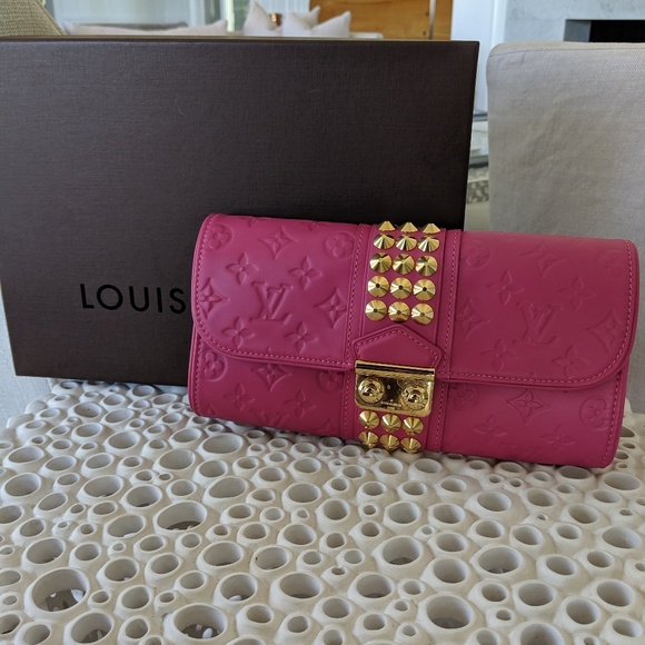 Louis Vuitton Handbags - Pink studded Louis Vuitton clutch - small